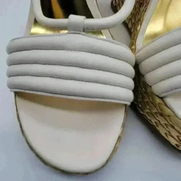 Beautiful! COACH A3259 Blanch Soft Napa White Ankle Strap Gold Wedge Shoes - Picture 8 of 14